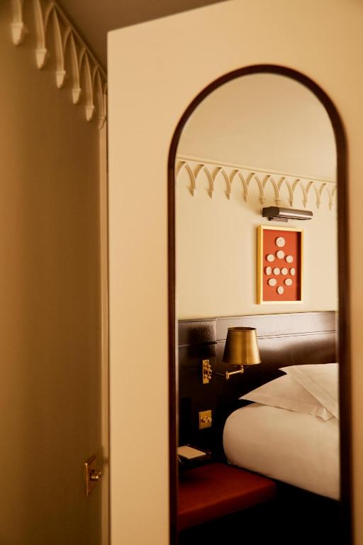 Grand Hotel Bellevue London - Resim 13