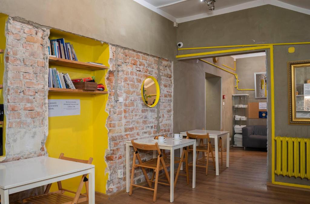 Posedenie v ubytovaní New World St Hostel and Private Room