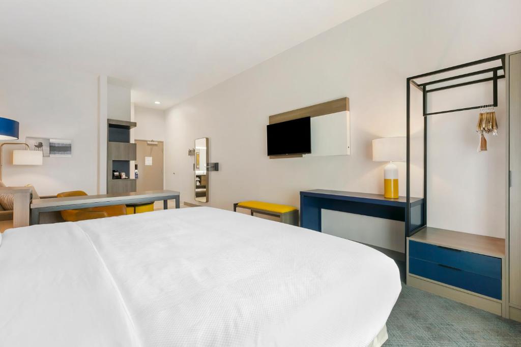 Comfort Inn & Suites Houma - Viervoudige Kamer - Niet Roken