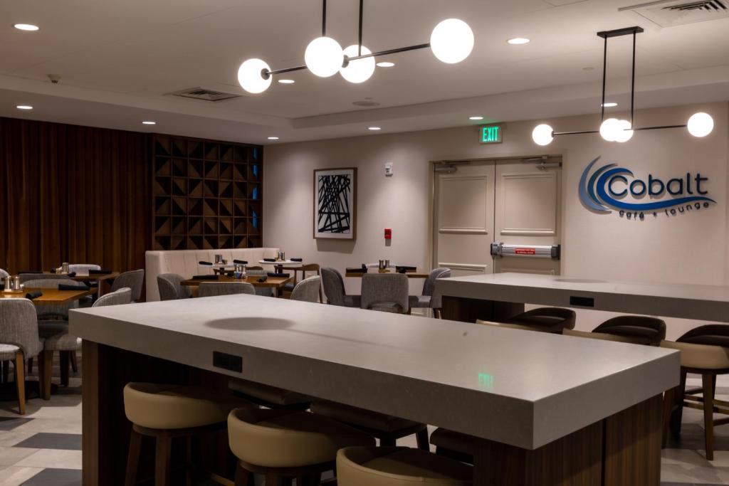 DoubleTree by Hilton Tinton Falls-Eatontown photo