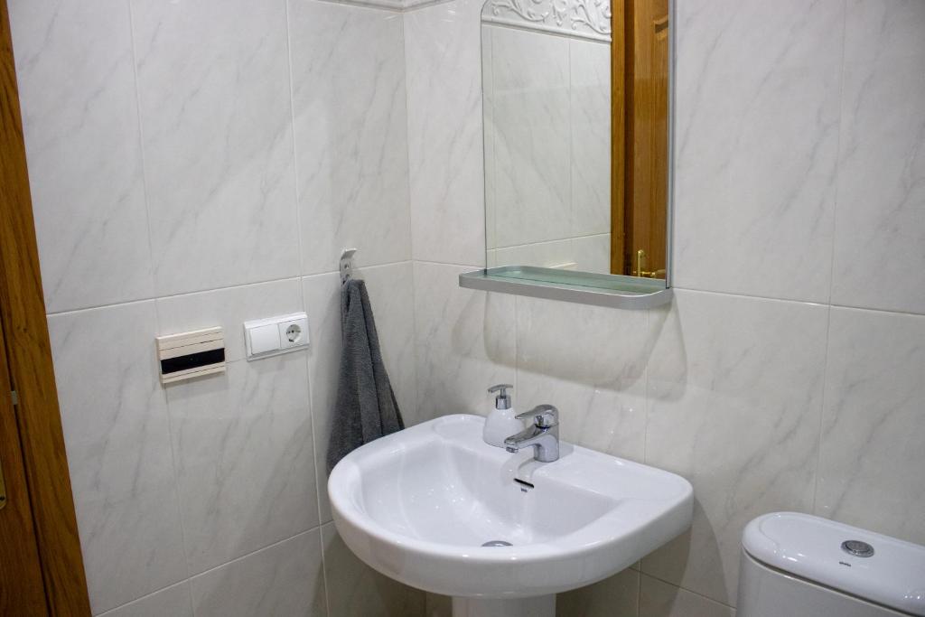 Increíble piso en la plaza Mayor, con garaje - 12