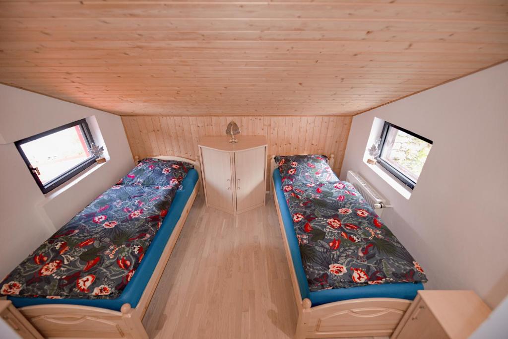 Una cama o camas en una habitación de Chata Štefička