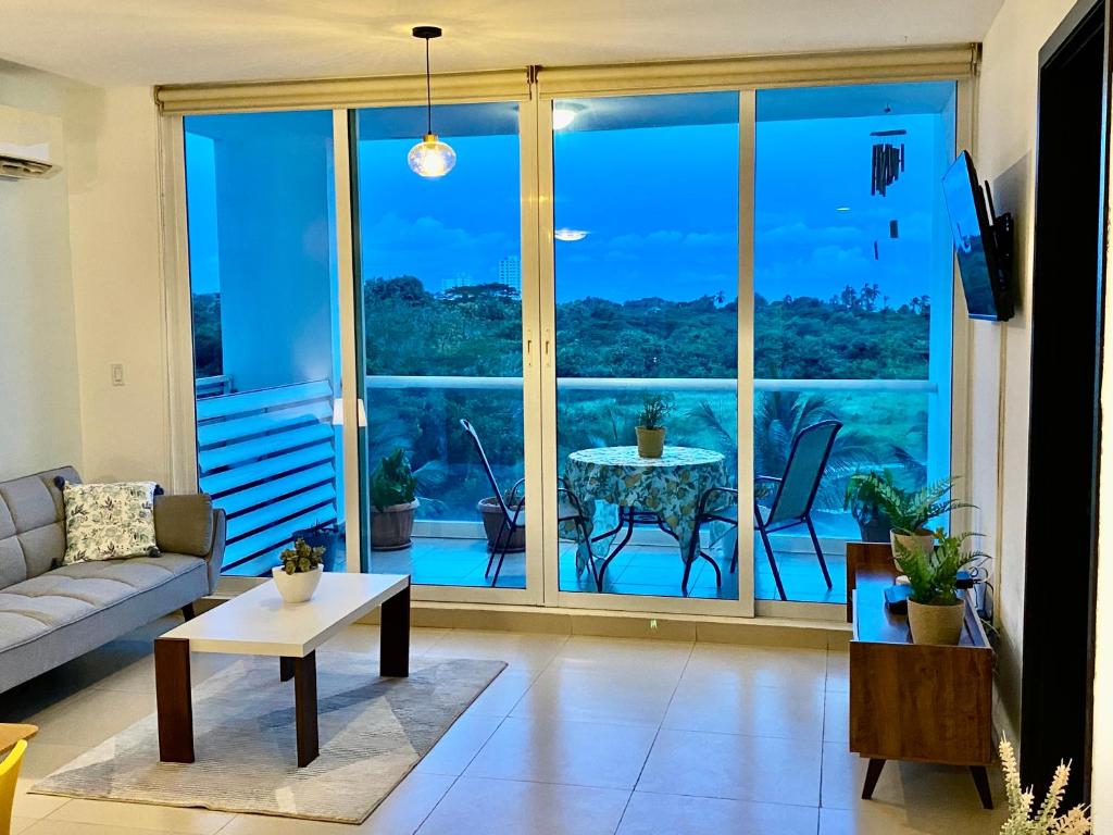 Posezení v ubytování PlayaBlanca Ocean Blue "Vista al Mar"