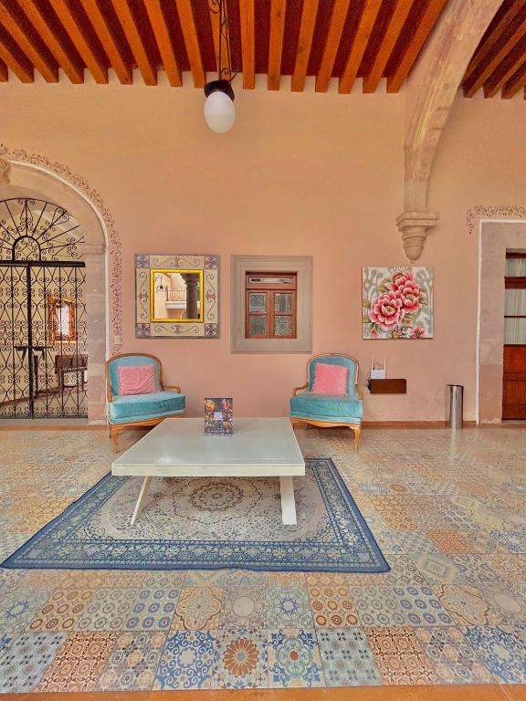 Posezení v ubytování Hotel Cantera Real, Morelia