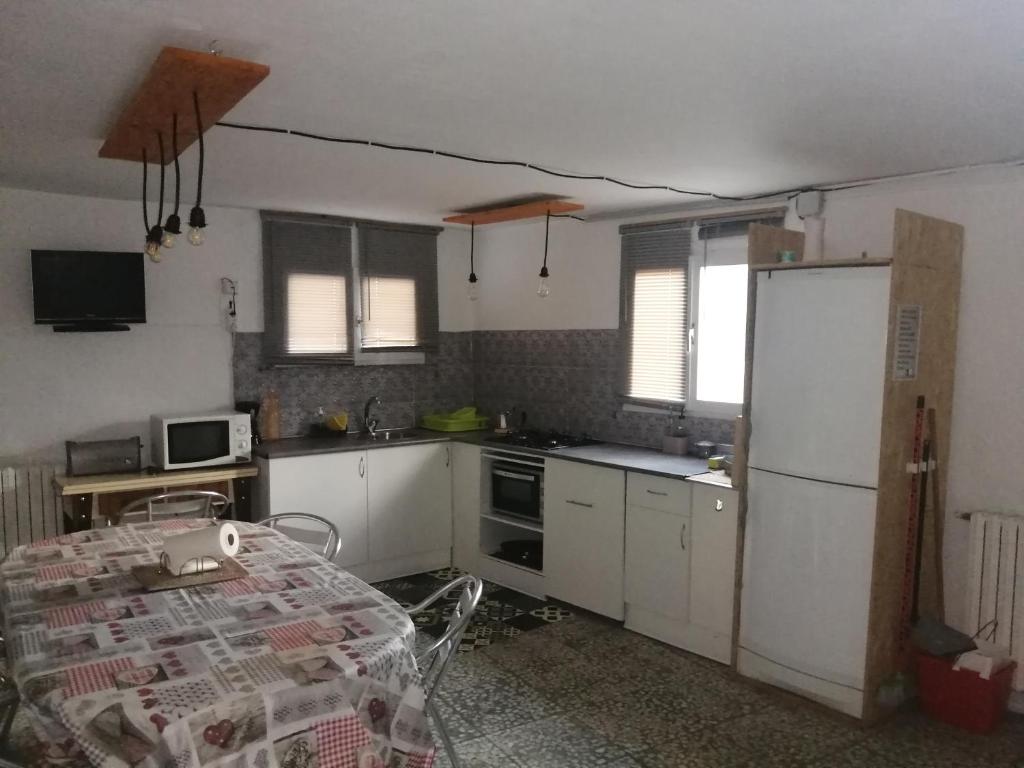 Kuchnia lub aneks kuchenny w obiekcie Somonte Costa
