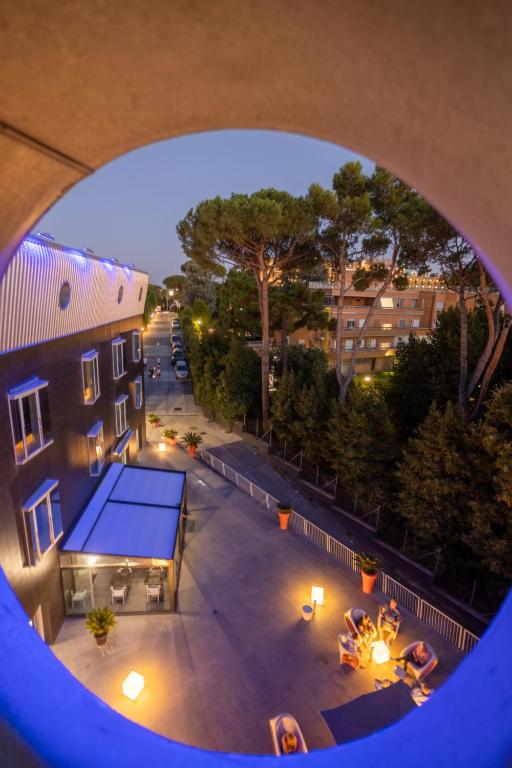 Black Hotel - Resim 21