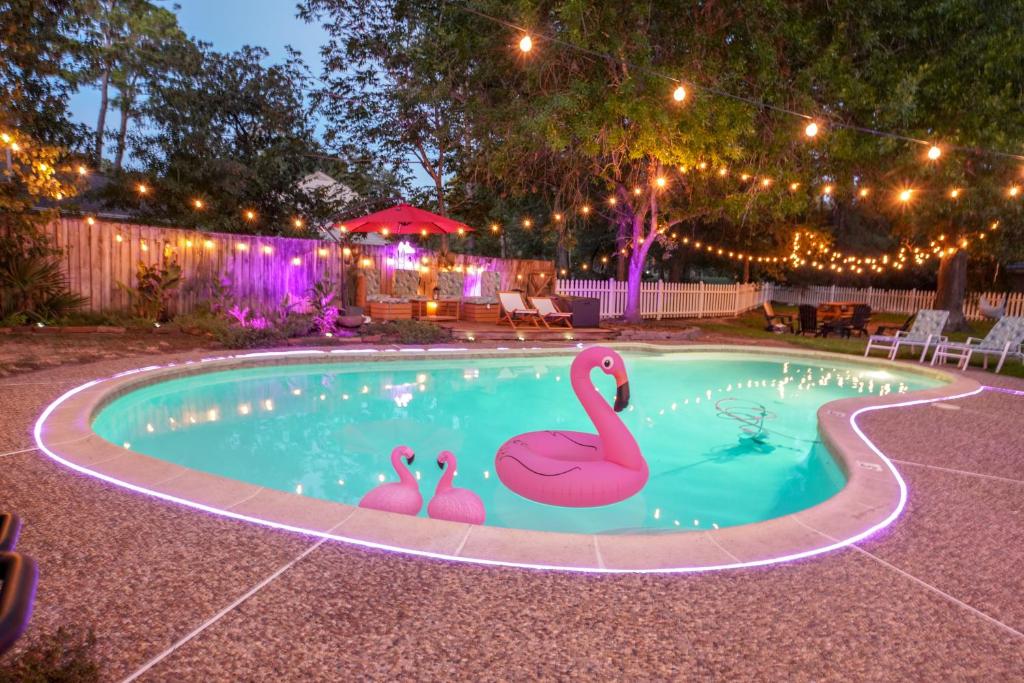 Hồ bơi trong/gần The Flamingo House - Family Fun Time