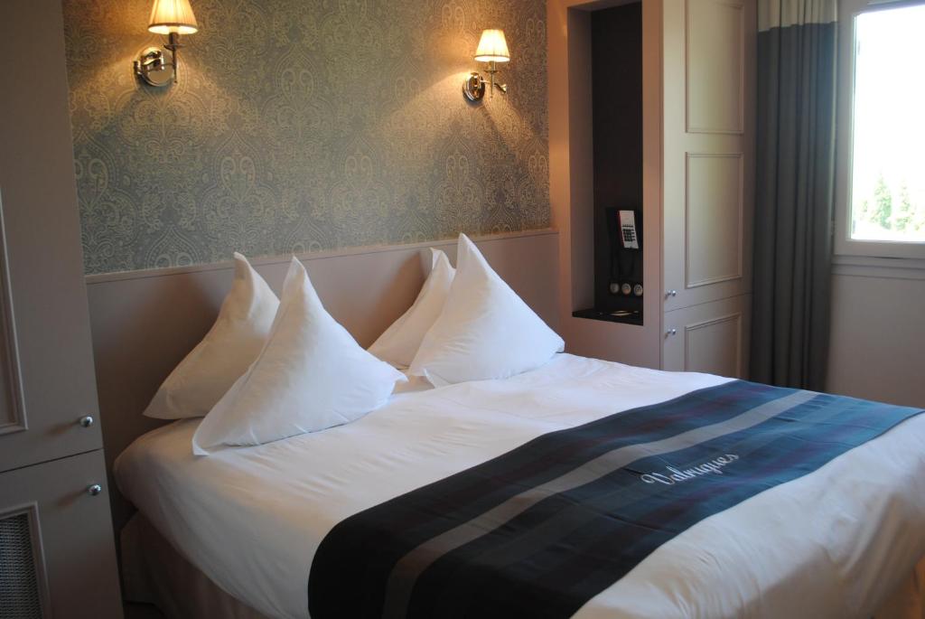 Le Vallon de Valrugues Hotel Spa & Villas - 舒适的双人间，可免费使用水疗中心