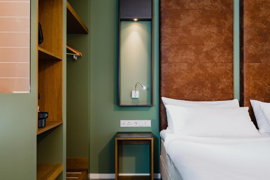 Hotel De Hallen - Resim 31