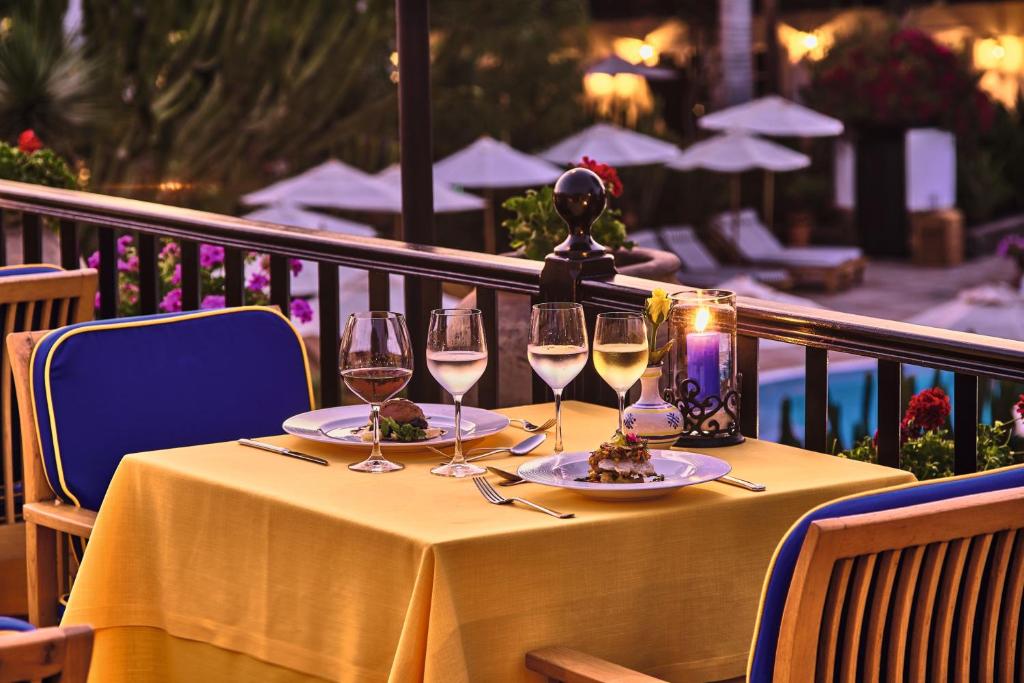 Nápoje v ubytování Seaside Grand Hotel Residencia - Gran Lujo