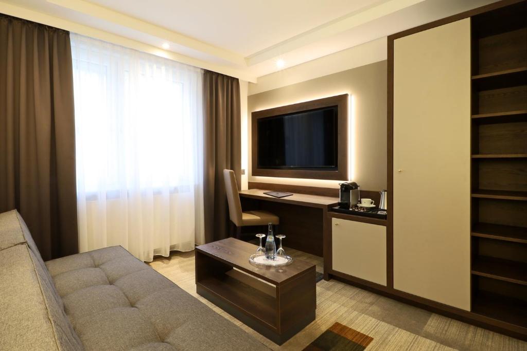 Hotel Goldene Rose - Resim 21