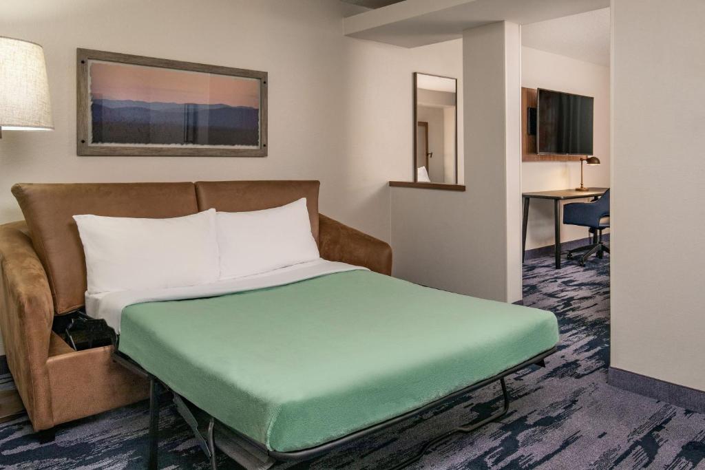 Fairfield Inn & Suites by Marriott Brunswick Freeport - Error