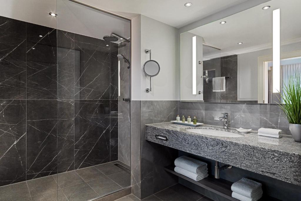 The Westin Leipzig - Resim 41