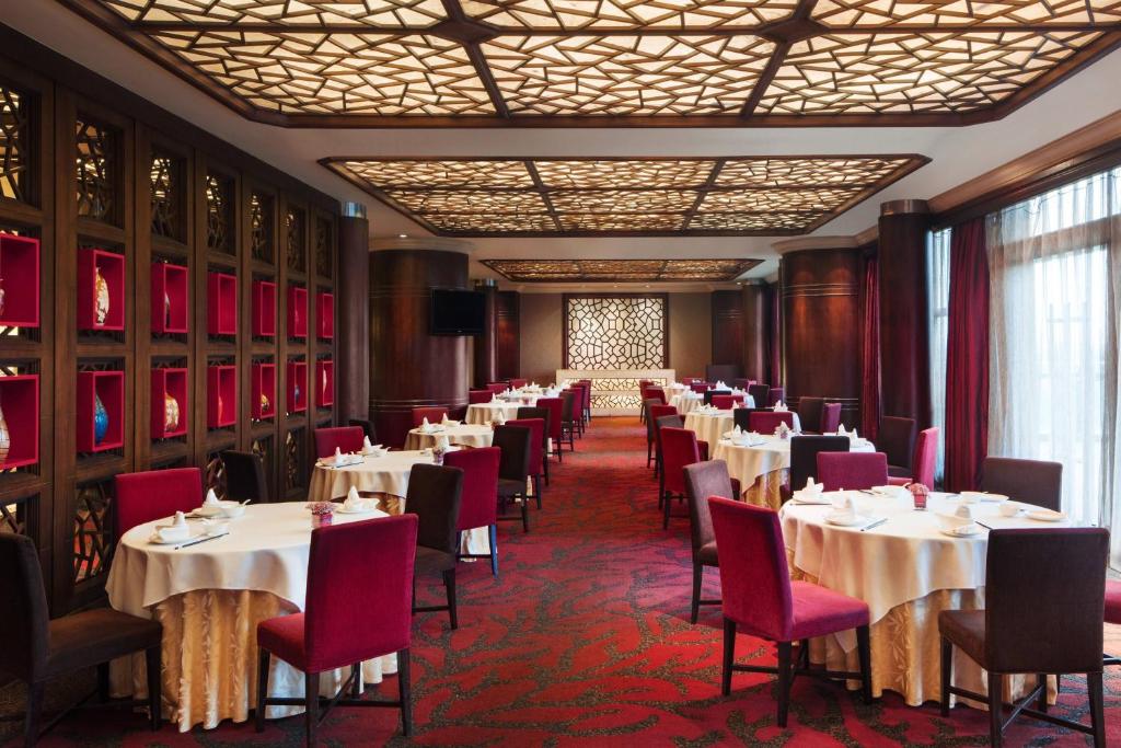Restaurace v ubytování Sheraton Shunde Hotel