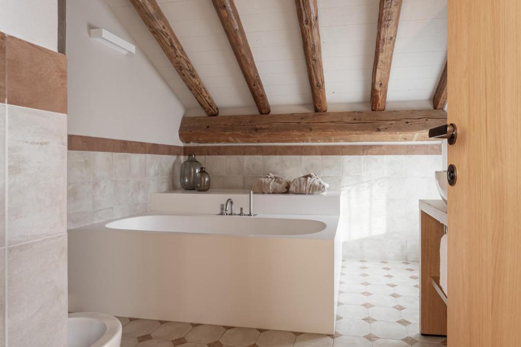 Relais Roncolo 1888 — photo 4