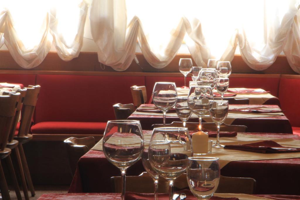 Restaurace v ubytování Hotel Aurora