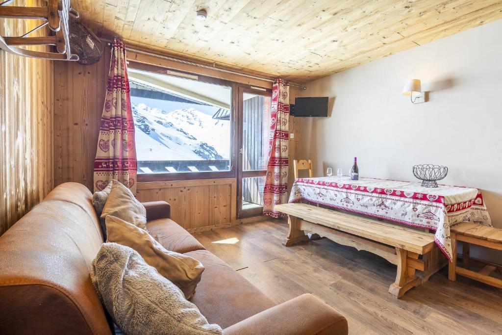 Postel nebo postele na pokoji v ubytování Résidence Les Temples du Soleil - Val Thorens
