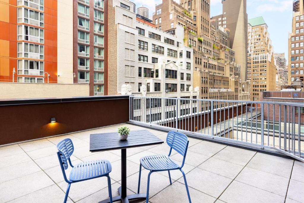 Balkón nebo terasa v ubytování SpringHill Suites by Marriott New York Manhattan/Times Square South