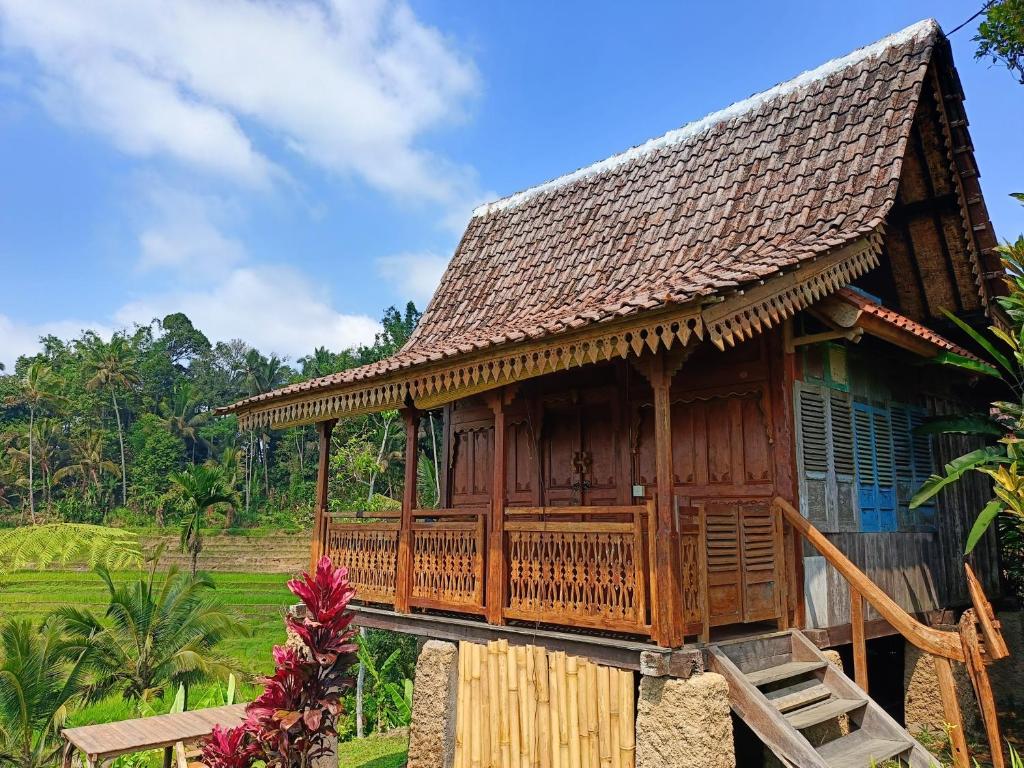 D'Ume Bendoel Homestay - 9