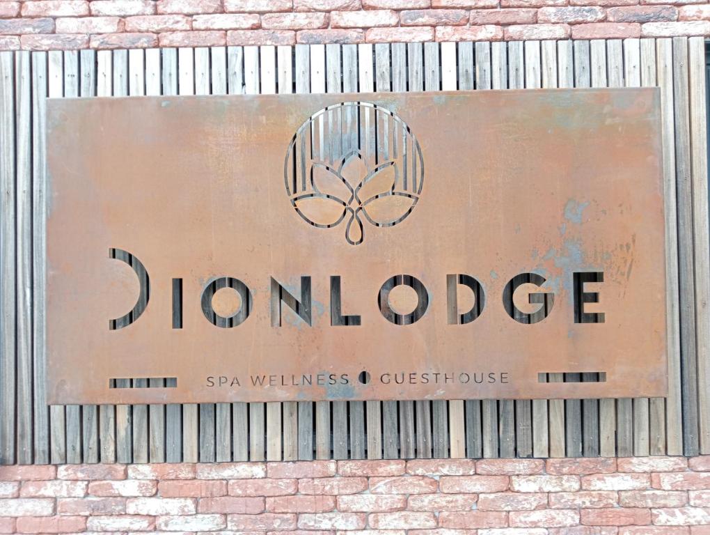 Certifikát, hodnocení, plakát nebo jiný dokument vystavený v ubytování Dionbulles & Dionlodge Guesthouse, Private Wellness pool in option