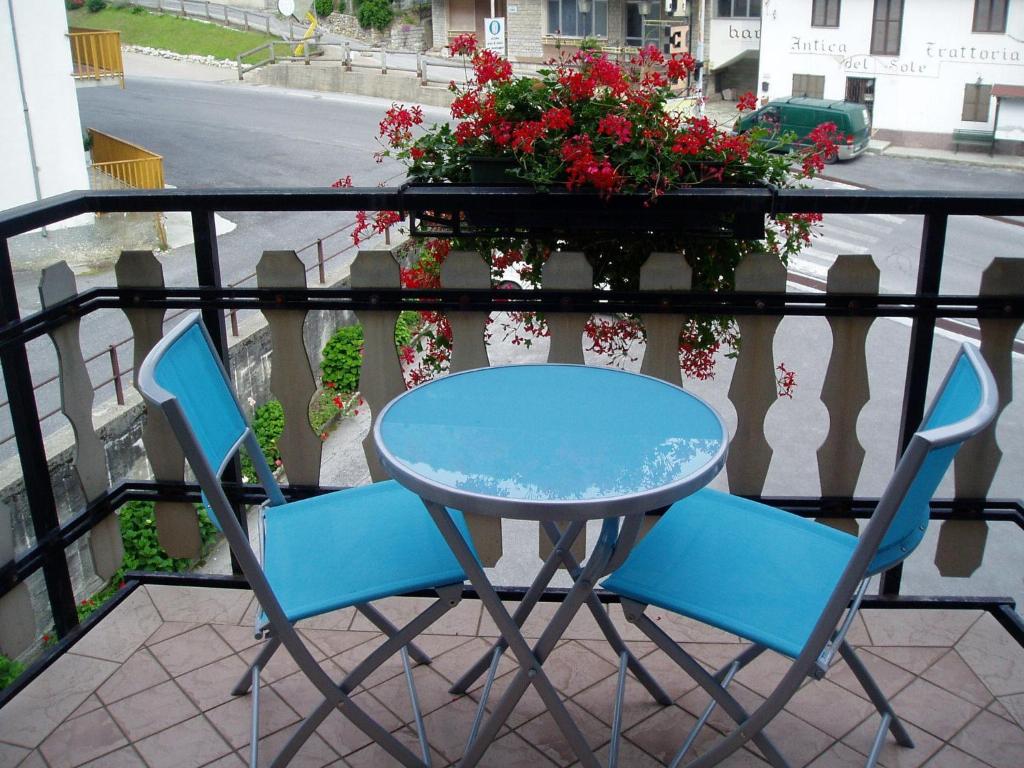 Balkón nebo terasa v ubytování Albergo Delle Alpi