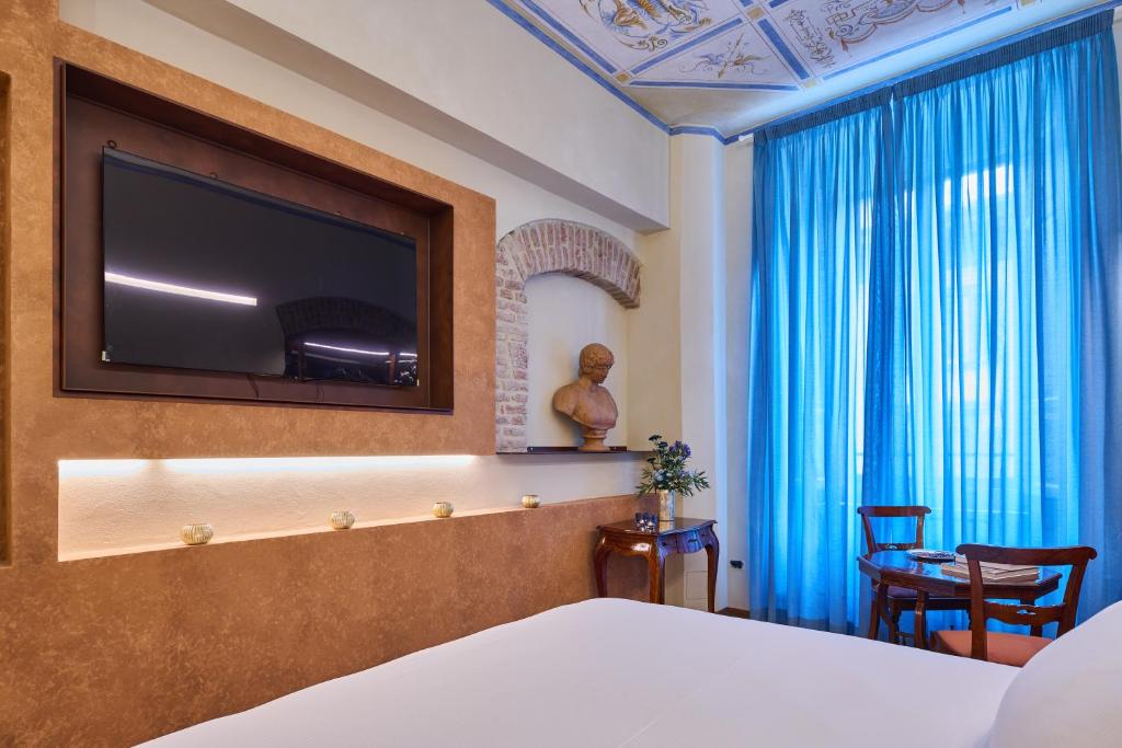 Duomo Luxury Florence - 11