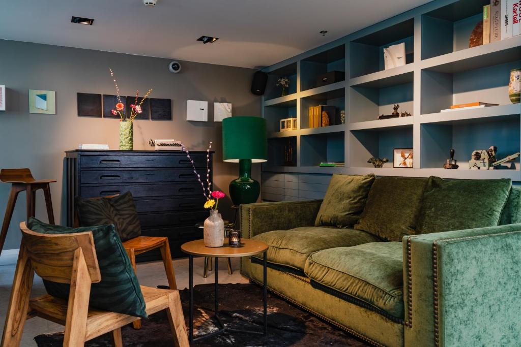 Hotel De Hallen - Resim 19