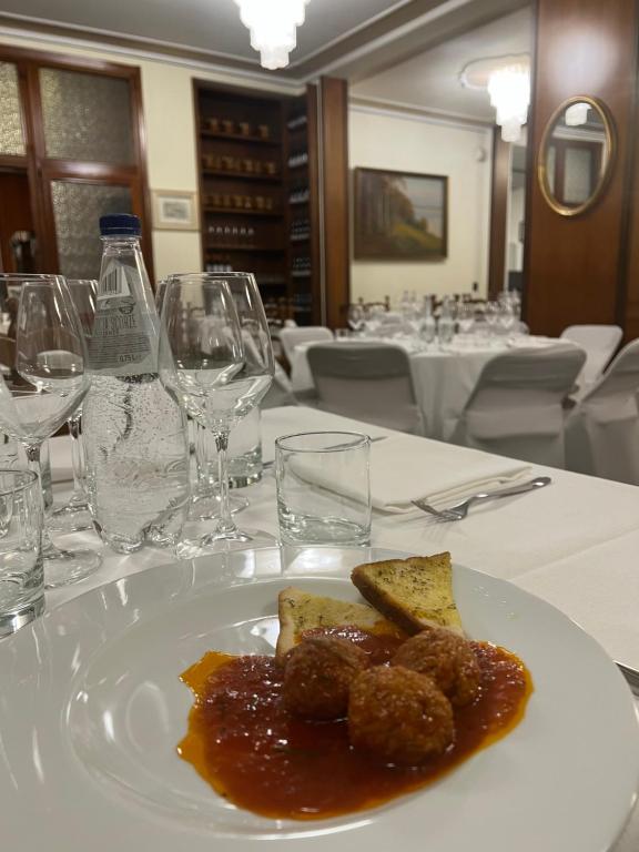 Nápoje v ubytování Hotel Terme Posta Padova HOTEL RC12