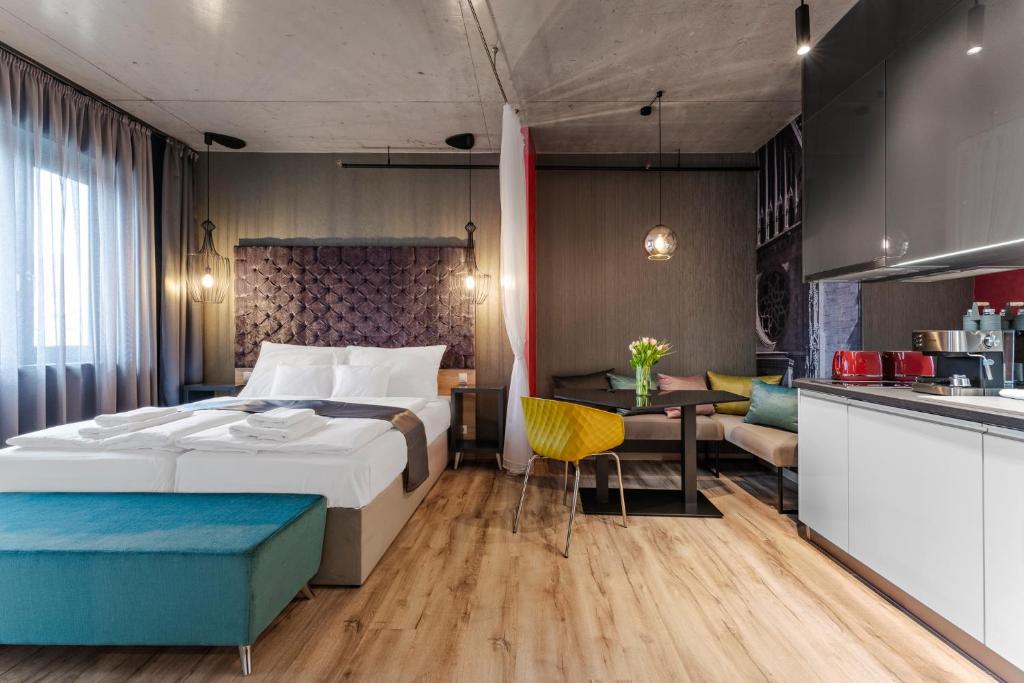Postel nebo postele na pokoji v ubytování Onyx Luxury Budapest