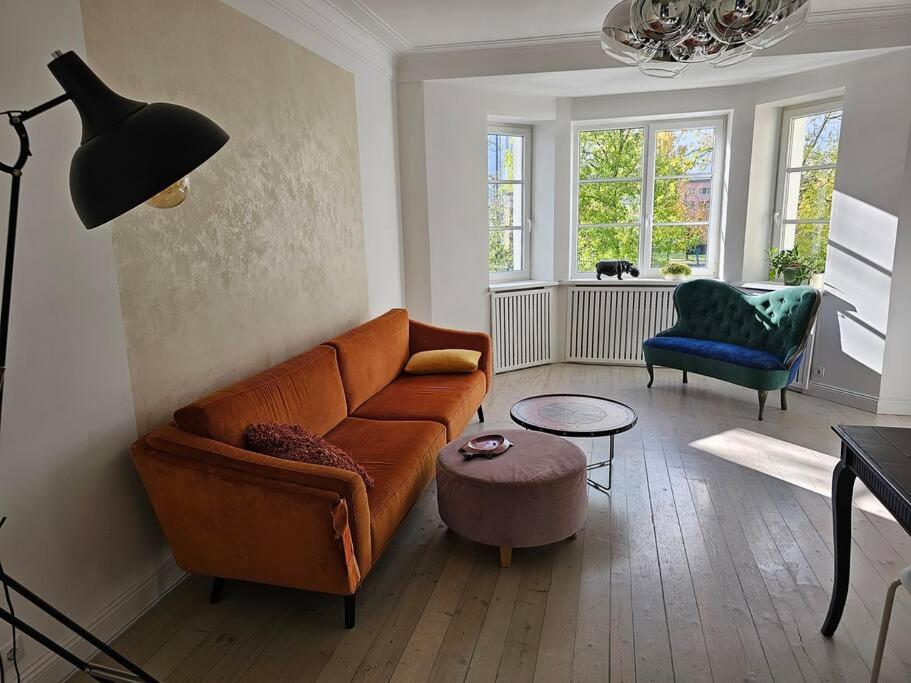 Posezení v ubytování Charm Apartment in Põhja Tallinn