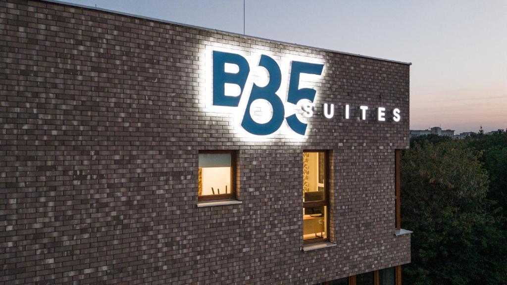 B85 Suites - Resim 29