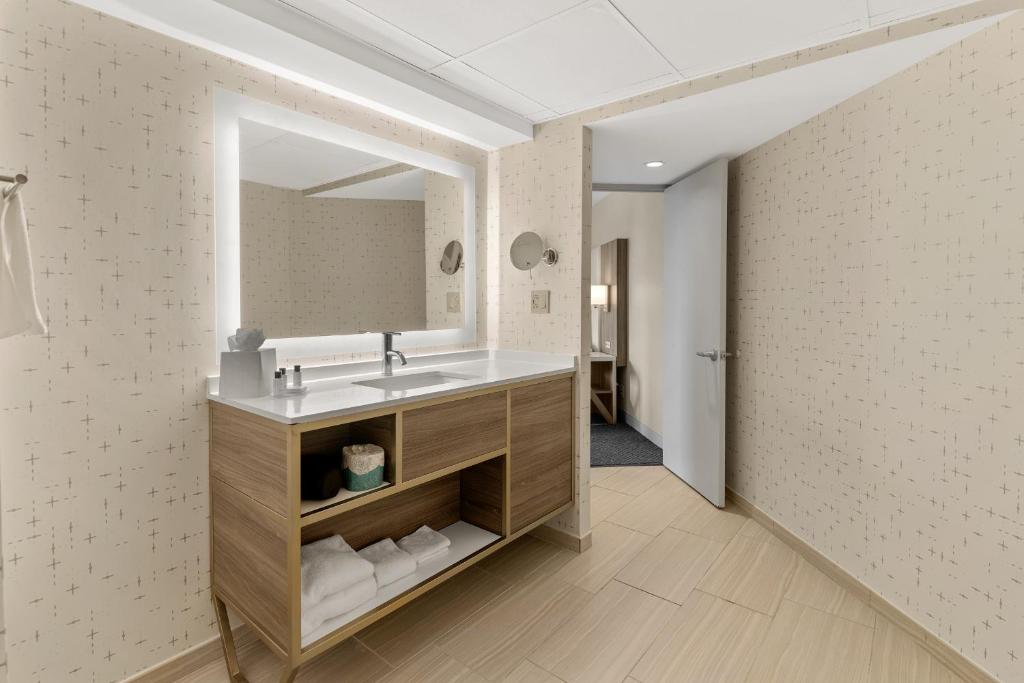 Crowne Plaza Houston Med Ctr-Galleria Area, an IHG Hotel - 