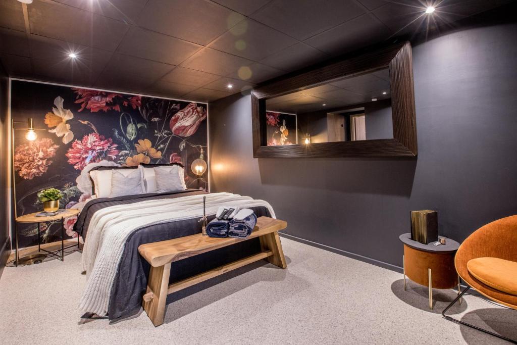 Кровать или кровати в номере Le Terrier Ovifat - Appartement entier Familial - Sauna & Massage