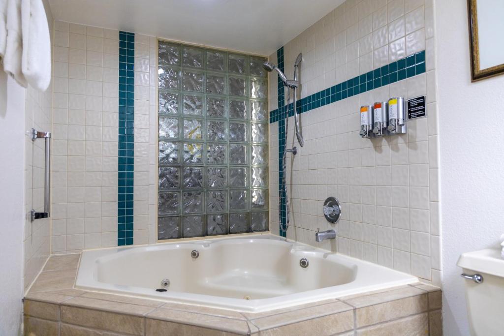 Legacy Vacation Resorts - Disney and Lake Buena Vista photo