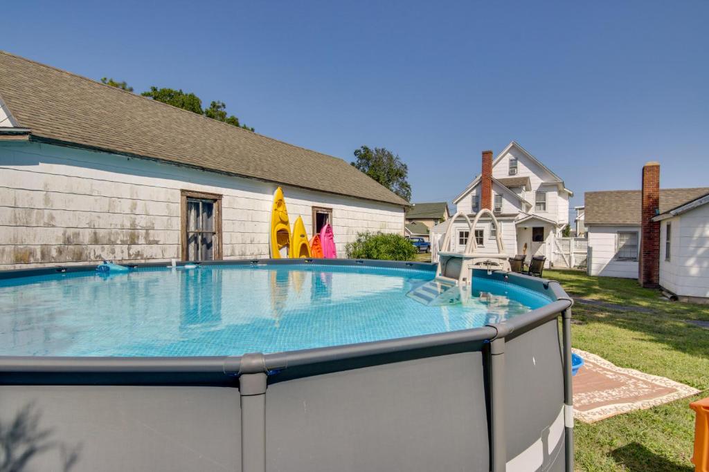 Chincoteague Home with Pool Walkable Location!, Chincoteague