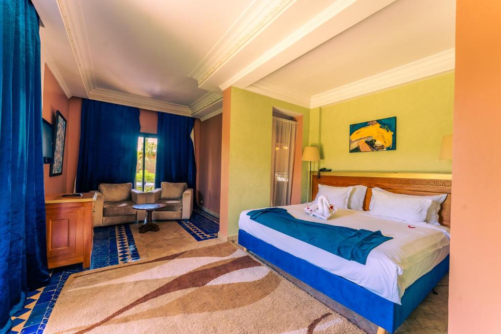 Postel nebo postele na pokoji v ubytování Palace Jena