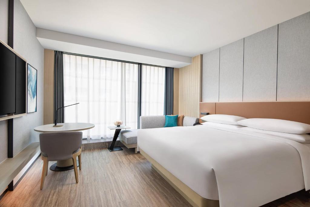 Courtyard by Marriott Jiangyin - Deluxe King Room