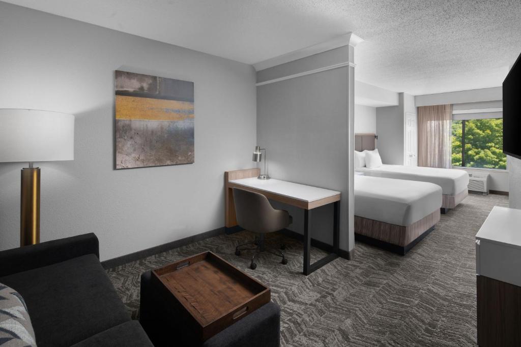 SpringHill Suites by Marriott Grand Rapids Airport Southeast