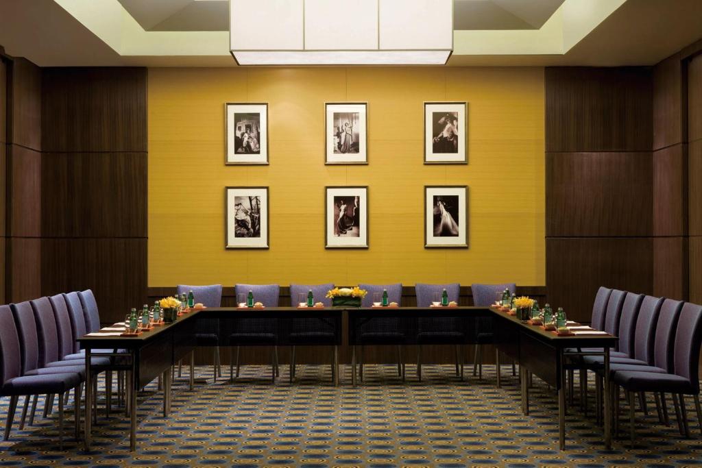 Konferenční prostory v ubytování Courtyard By Marriott Shanghai Xujiahui