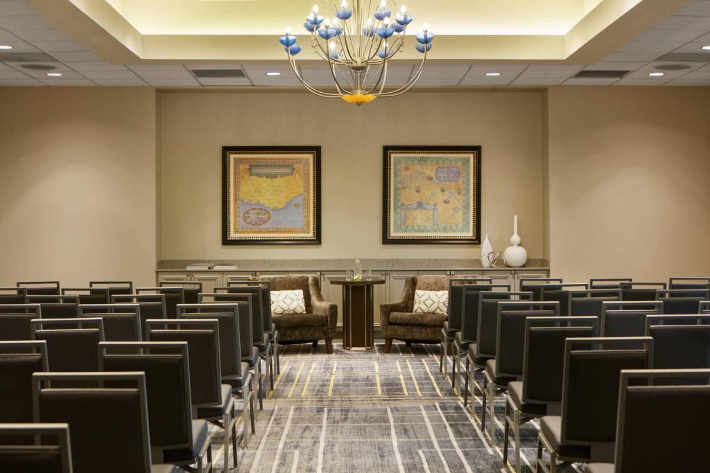 Renaissance Tampa International Plaza- First Class Tampa, FL Hotels- GDS  Reservation Codes: Travel Weekly