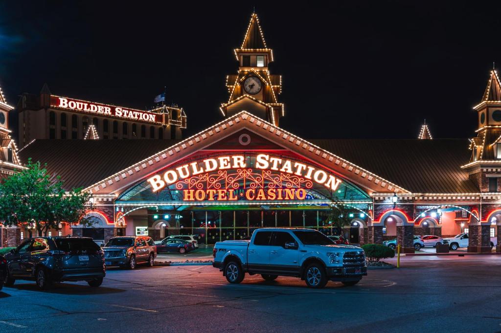 Boulder Station Hotel & Casino photo