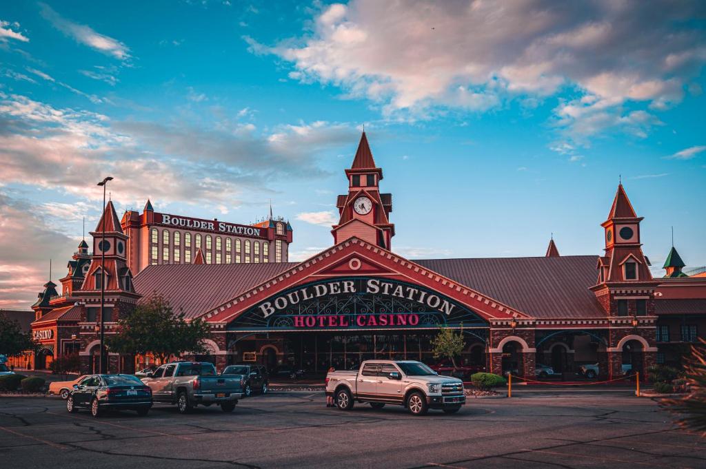 Boulder Station Hotel & Casino photo