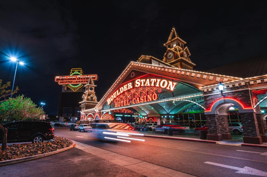 Boulder Station Hotel & Casino photo