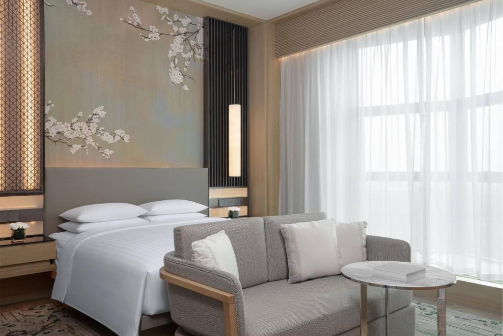 Courtyard by Marriott Jiangsu Taizhou - Luxe Suite Kamer
