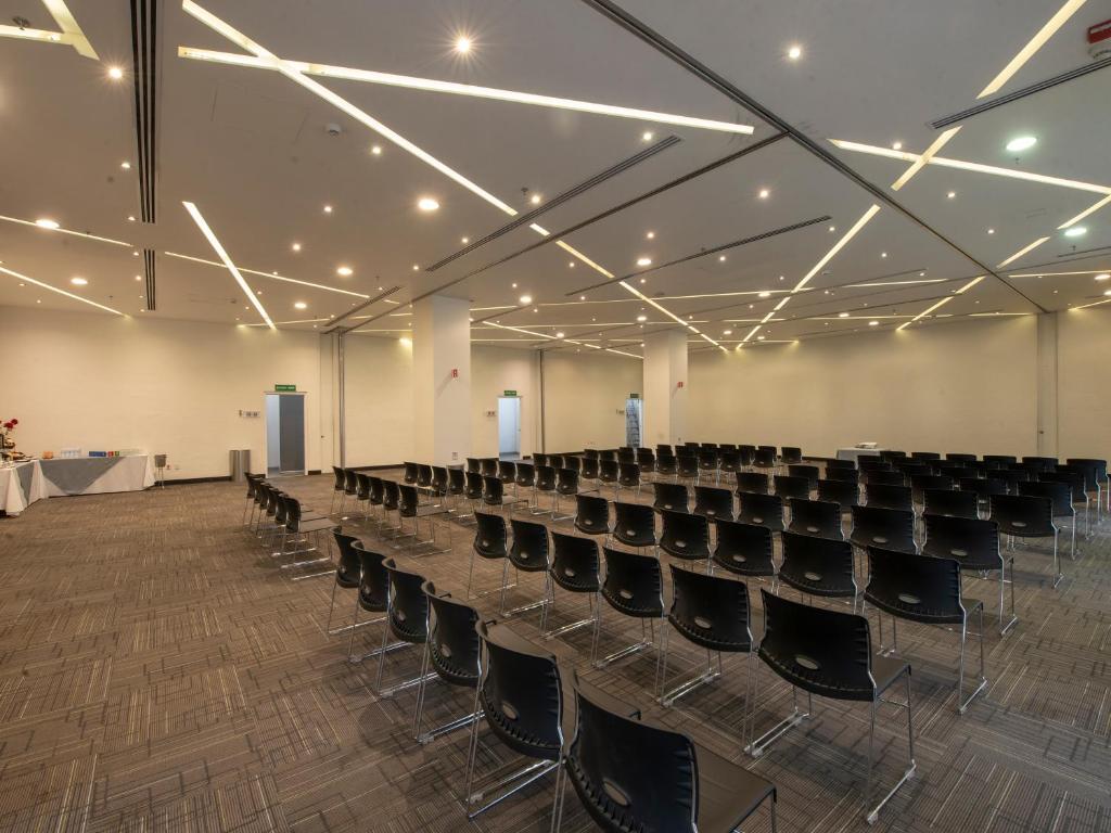 Konferenční prostory v ubytování Ramada Encore by Wyndham Aguascalientes