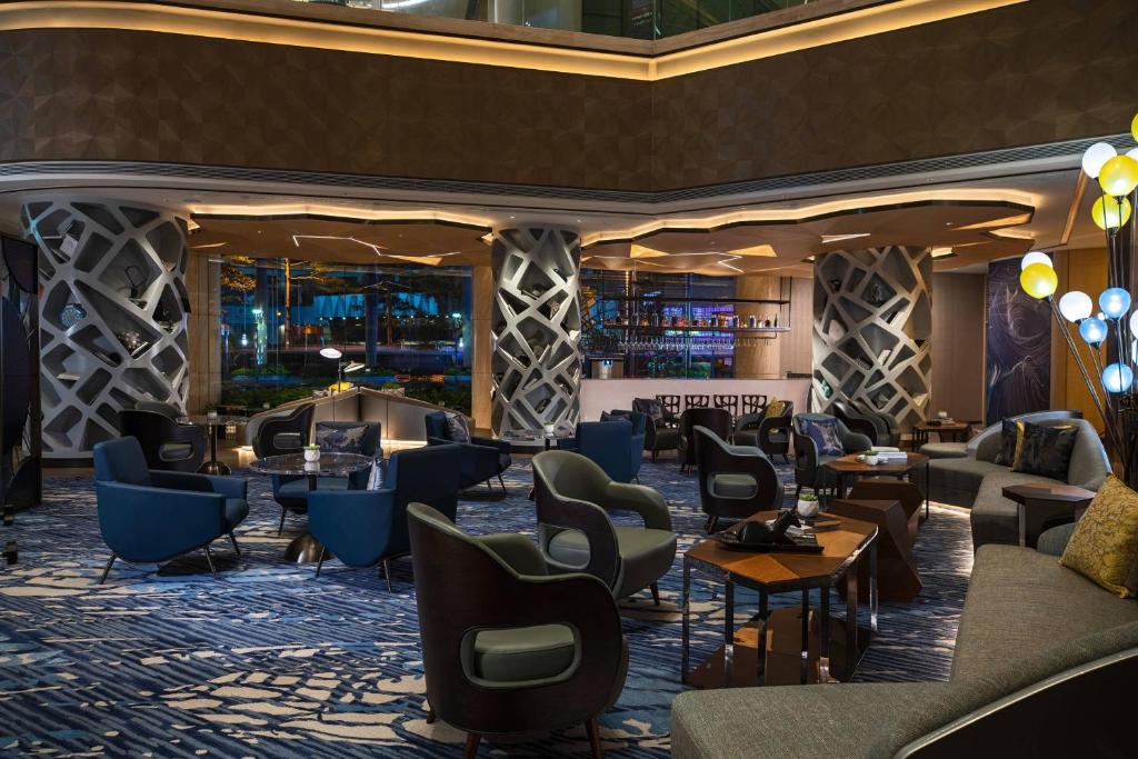 Posezení v ubytování Renaissance Shenzhen Luohu Hotel