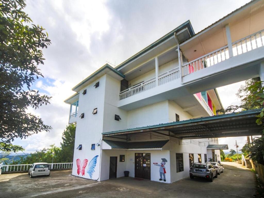 Bangunan di mana terletaknya lodge