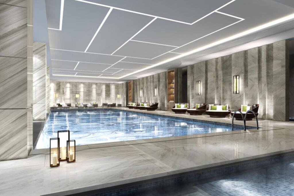 Sundlaugin á Four Points by Sheraton Wuhan, Jiangxia eða í nágrenninu