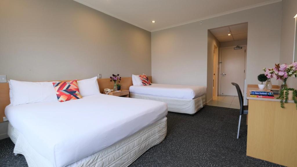 The Garden Hotel - Resim 38