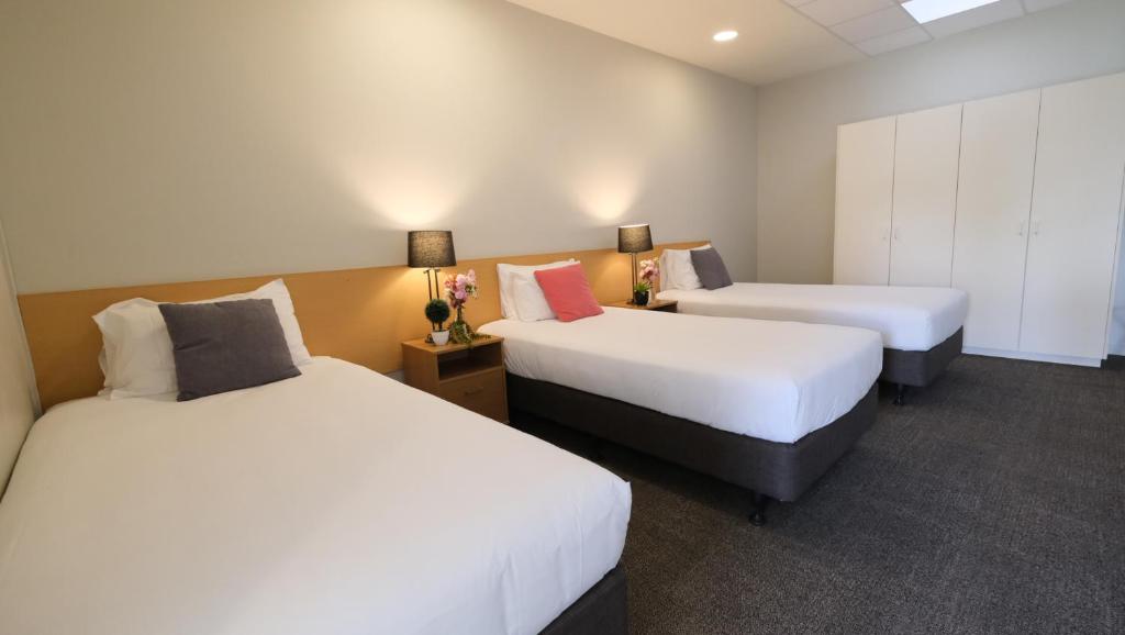 The Garden Hotel - Resim 41